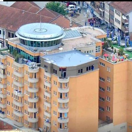 Apartment Alpi Печ Екстериор снимка