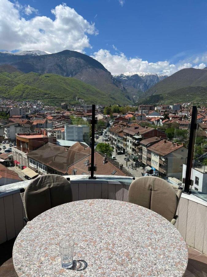 Apartment Alpi Печ Екстериор снимка