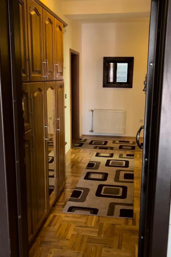 Apartment Alpi Печ Екстериор снимка
